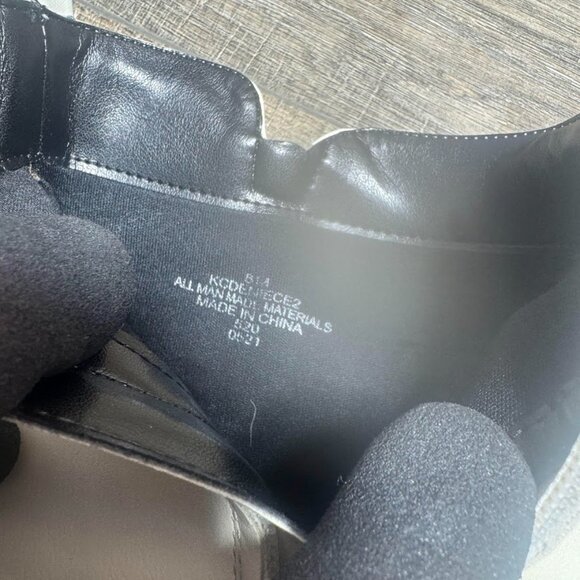 Calvin Dlein Deniece White Block Heel Zipper Clousre Ankle Boots Women's Size 8 - Picture 5 of 7